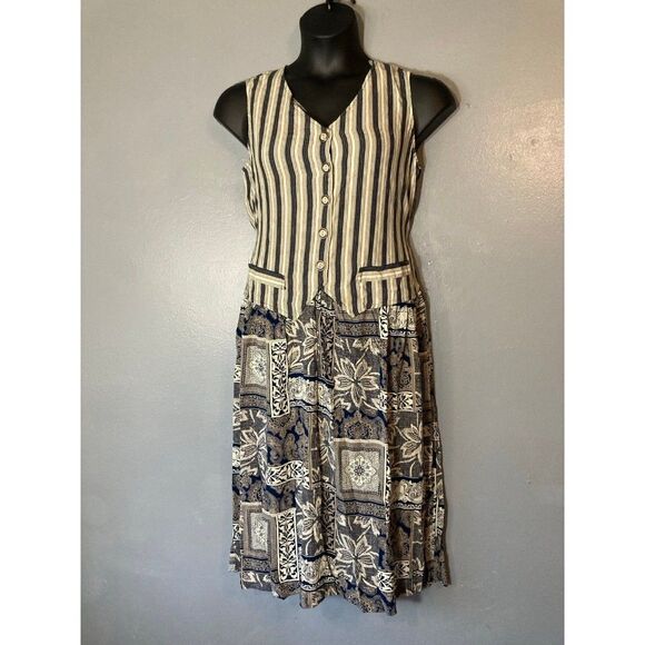 karin stevens Dresses & Skirts - Karin Stevens sleeveless dress